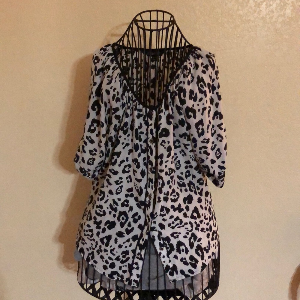 Express button blouse